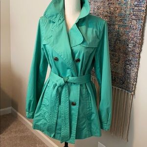 Gap green trench coat